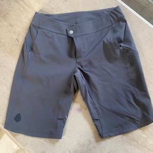 COPY - Stio gray women’s shorts size 10